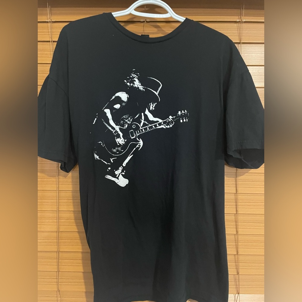 New Slash shirt,the man can rip